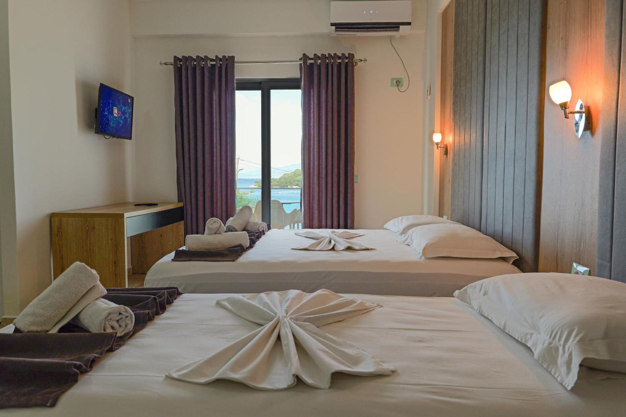 Hotel Esmerald 卡萨米尔 外观 照片